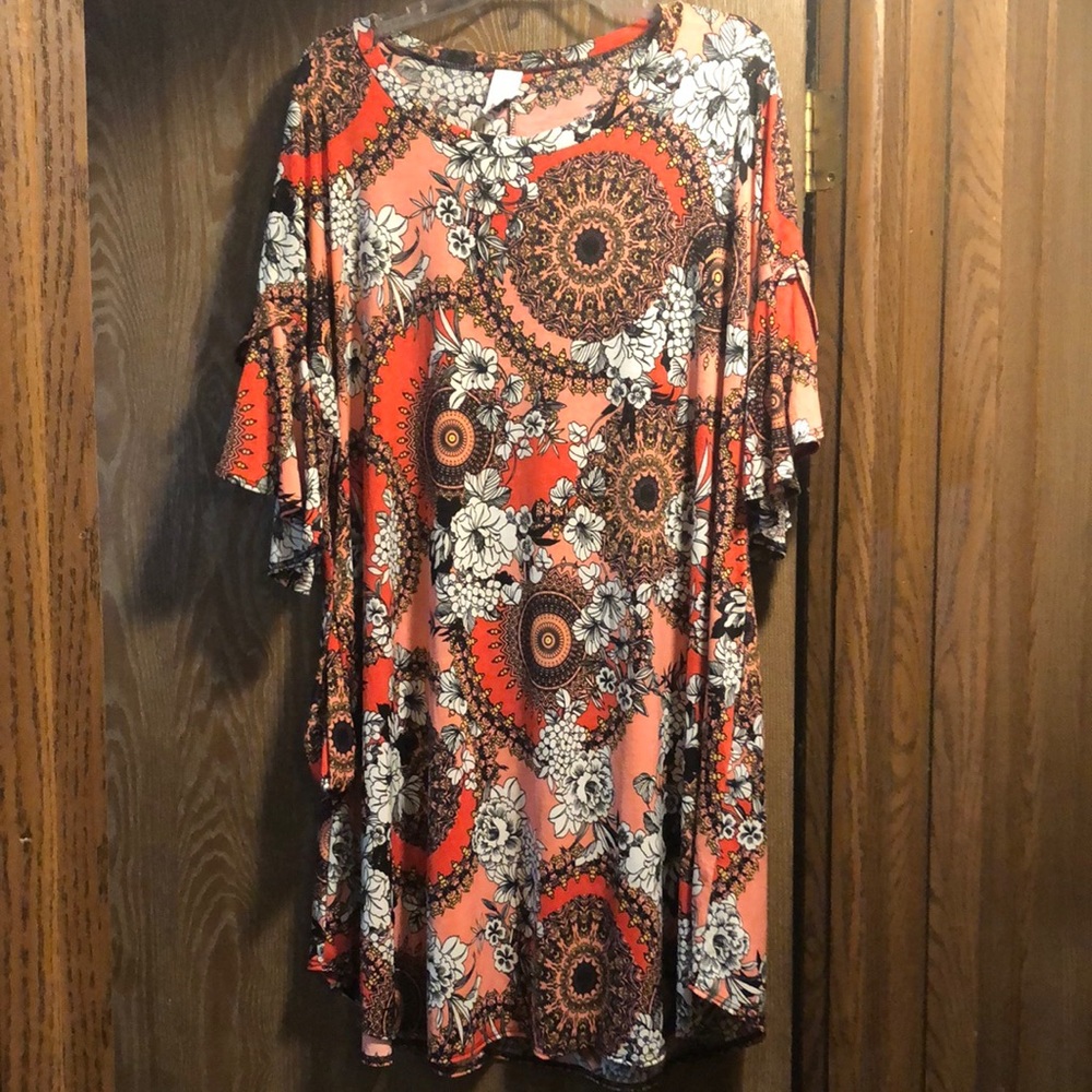 Women dress
